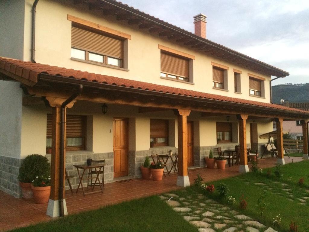 La Llastra De Garana Llanes Exterior photo